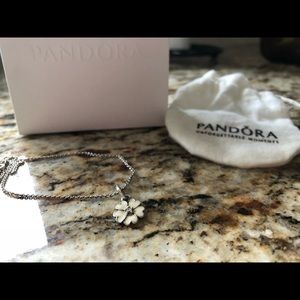 Pandora Daisy necklace